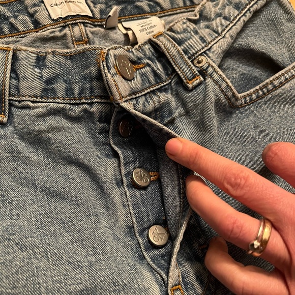 Calvin Klein Mom Jeans - Picture 5 of 5